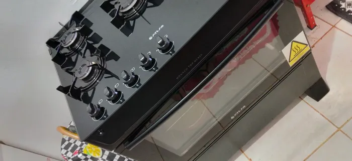 Vende-se fogão 5 bocas bem conservado