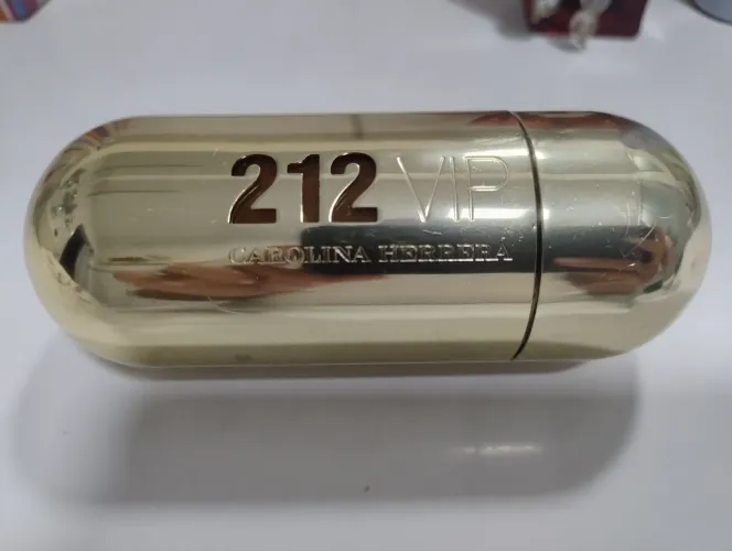 Frasco Perfume Carolina Herrera vazio