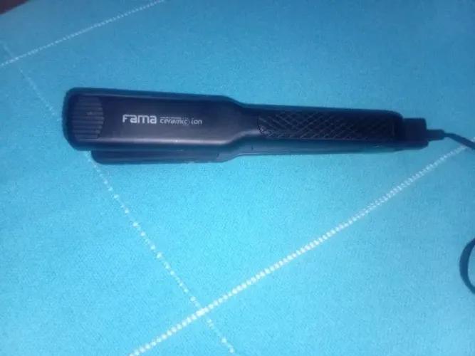 Prancha Ceramic Ion Fama - Britânia Única - Usada 2 vezes. Estado de nova.
