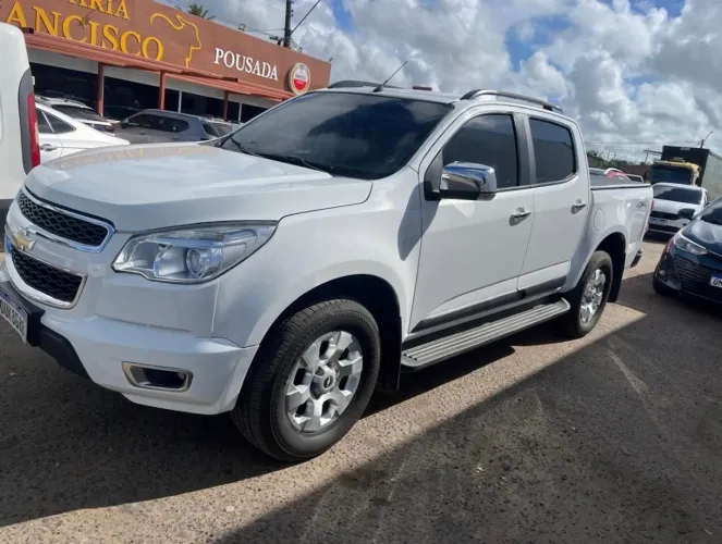 Chevrolet S10 Pick-up LTZ 2.8 TDI 4X4 CD Dies.aut 2013