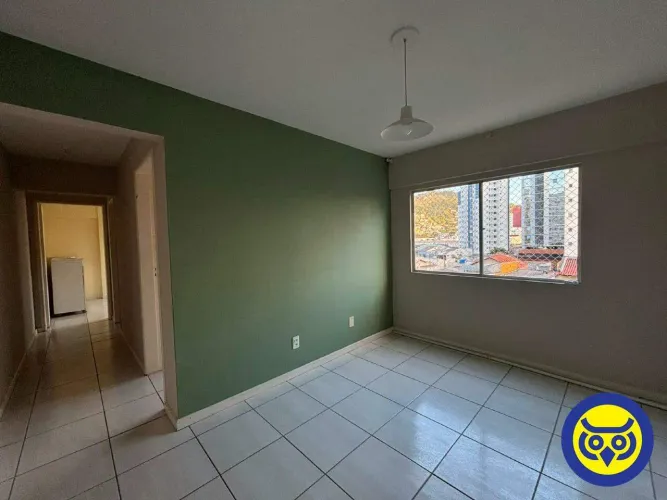 Apartamento para locação no Centro de Florianópolis  2 dormitórios e condomínio completo
