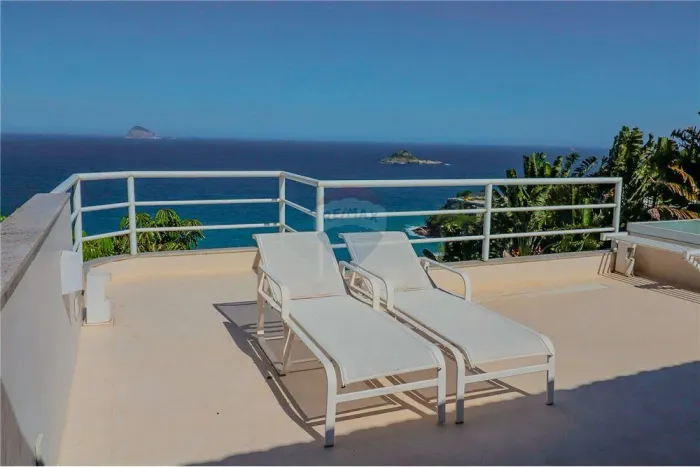 Joá. Casa de Condomínio com 5 suítes, à venda, 640m² - Joá