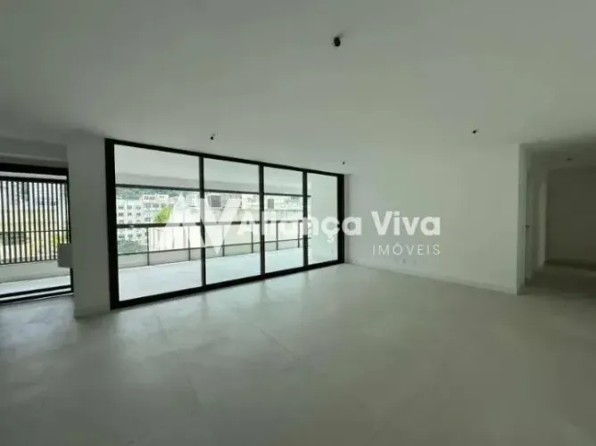 Botafogo | Apartamento 3 quartos, sendo 3 suites