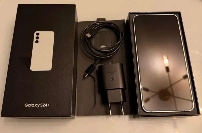 Kit Samsung Galaxy S24+ + Galaxy Watch FE