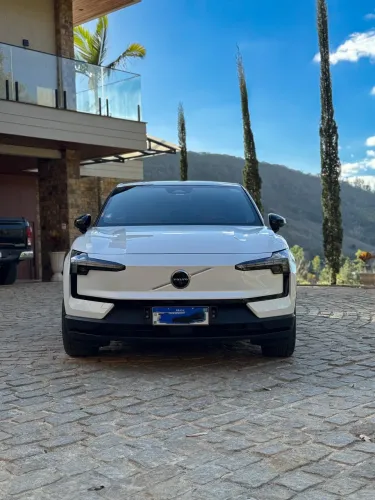Volvo EX30 E60 Ultra (elétrico) 2024