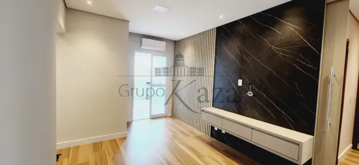 Apartamento - Bosque dos Eucaliptos - Condomínio Residencial Varandas - 3 Dormitórios - 90