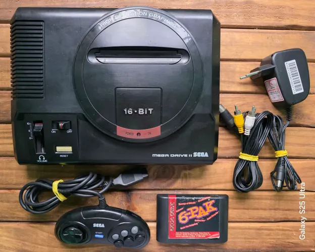 Sega Mega Drive II - Clássico 16-bits