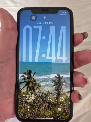 iPhone 11 Preto - 64GB