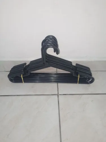 Cabideiro De Plástico ? ?Cabideiro para roupas resistente? ? ?Cabideiro de roupas barato