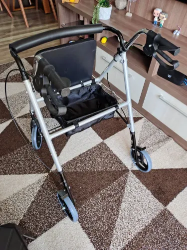 Andador para idoso adulto dobrável com assento rodas e freio