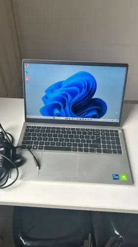 Notebook Dell Inspiron i7