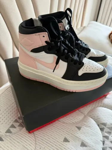 Tênis Nike Air Jordan 1 Elevate 36