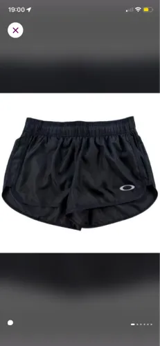 Shorts oakley preto feminino