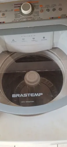 Máquina de lavar roupas BRASTEMP 