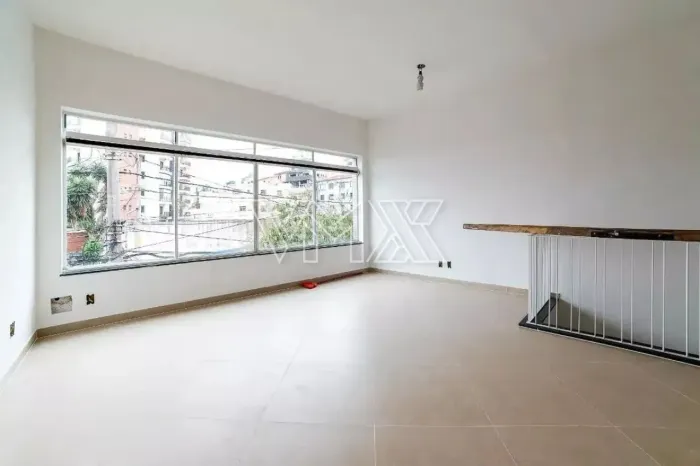 SOBRADO A VENDA NA VILA MARIA - SP Sobrado Vila Maria 300m² 3 Dormitórios 1 Suíte e 3 Vag