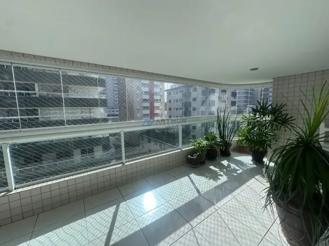 Apartamento para locação na Praia Grande no Forte com 3 suítes e 140m²