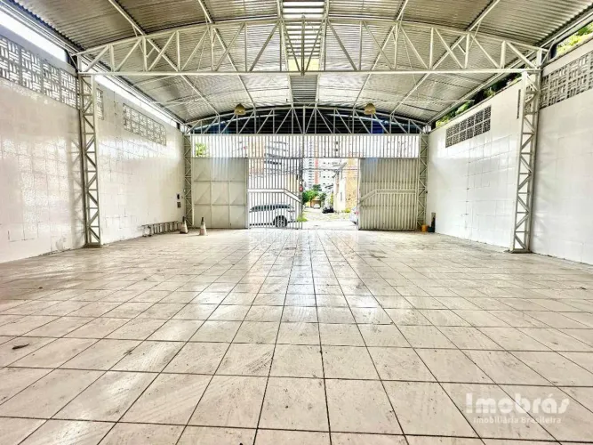 Galpão, 320 m² - venda por R$ 1.550.000,00 ou aluguel por R$ 15.000,00/mês - Dionisio Torr