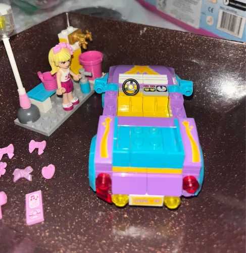 Lego Friends carro 