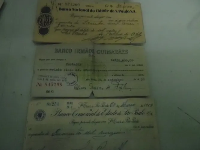 Cheques antigos carnês antigos