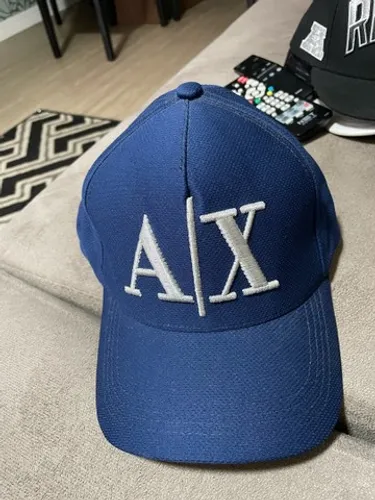Boné Armani