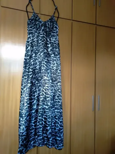 LINDO VESTIDO ANIMAL PRINT  NOVO 
