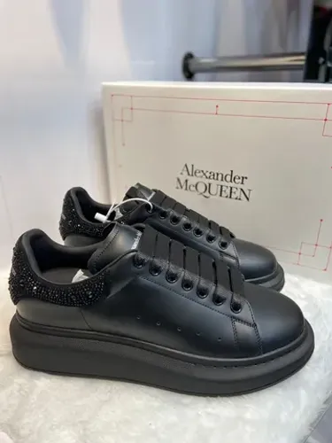 tenis alexander mcqueen de alto luxo