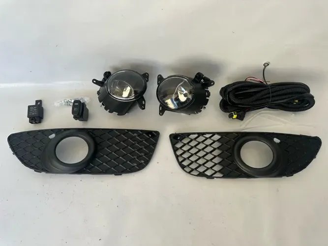 Par Farol de Milha Mitsubishi Lancer Cvt