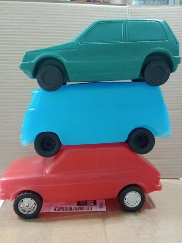 Miniatura Fiat Plastico Bolha / Soprado -- (( K O M B I foi vendida ))