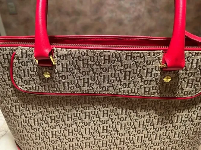 Bolsa Victor Hugo original, belíssima