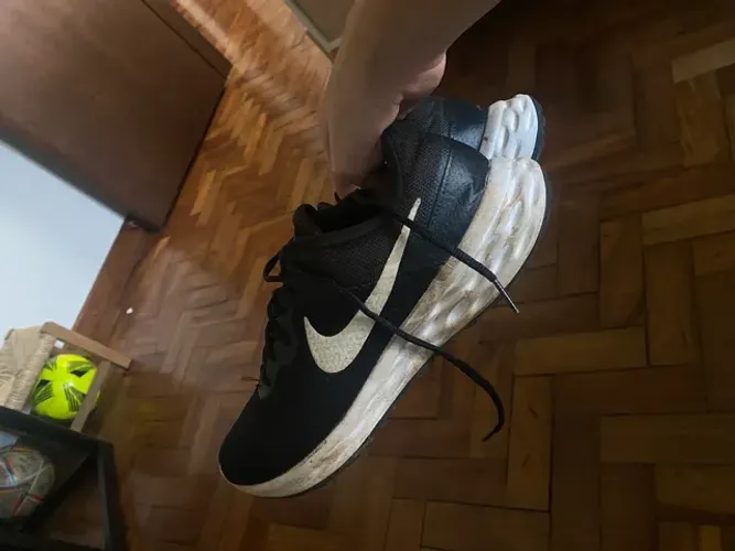 Tênis Nike Sem caixa