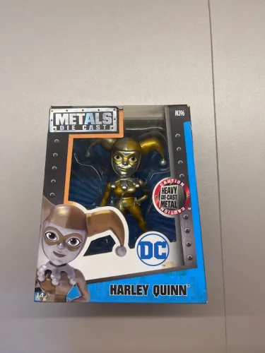 Miniaturas Colecionáveis DC Comics - Metals HARLEY QUINN ORIGINAL 