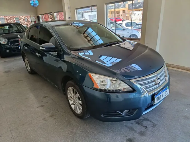 Nissan Sentra SV 2.0 Flexstart 16V Aut. 2016