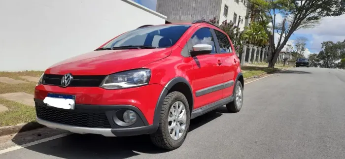 Volkswagen Crossfox 1.6 MI Total Flex 8V 5P 2014