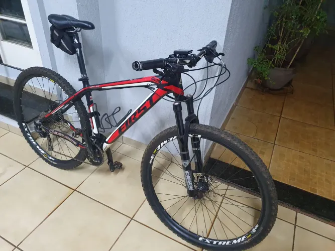 Bicicleta aro 29 first