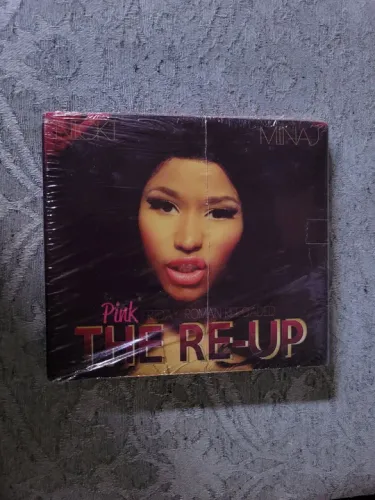CD Nicki Minaj Pink Friday Roman Reloaded The Re-Up