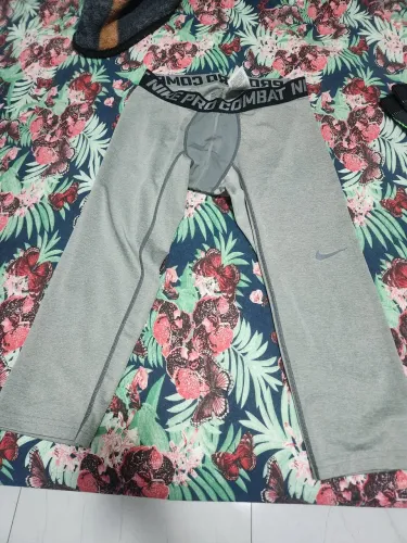 Calça Nike Compressão
