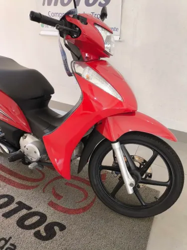 Vendo ou Troco Honda Biz 125 EX 2017/17 Completa , Manual e Chave ? Reserva,  Conservada .