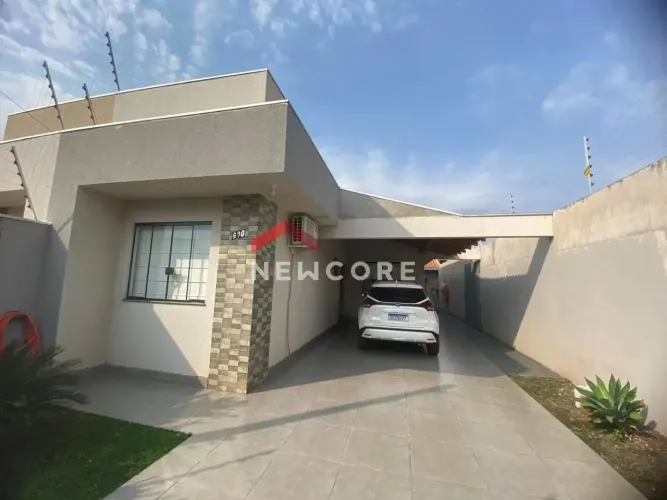 Casa em Rua Rosália Postai Martins - Jardim Munique - Maringá/PR