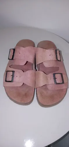 Sandália feminina Hunkeller ( modelo: Birken) Tam.34." em couro camurça". Usada.