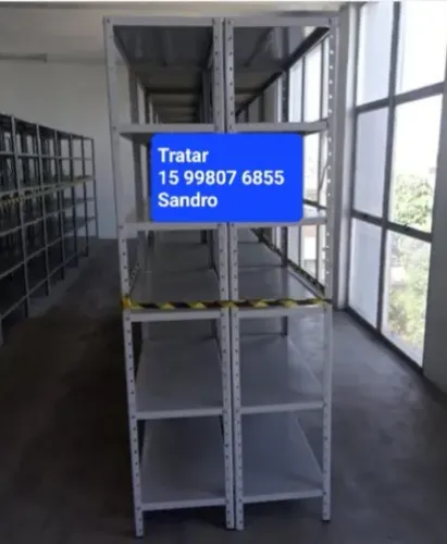 Prateleiras industriais
