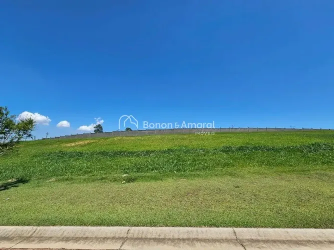 Terreno à Venda no Condomínio Entreverdes em Sousas, Campinas
