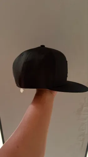BONÉ NEW ERA 7 3/8 PRETO