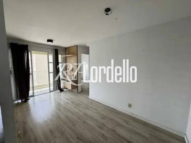Apartamento à venda no Condomínio Via Flamboyant - Estrada dos Bandeirantes