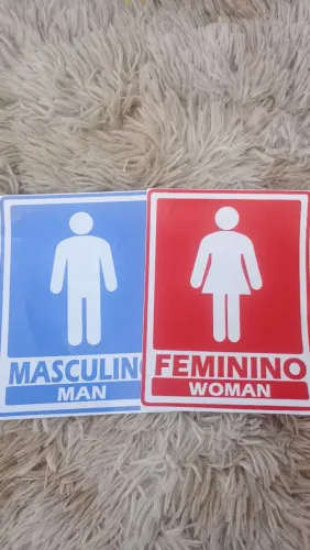 Placas de identificação de banheiro - Masculino e Feminino