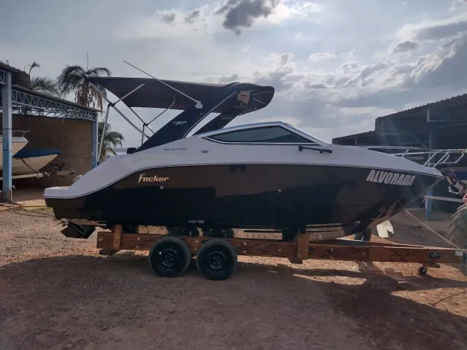 FOCKER 242 GTC 2022 QUARTO + BANHEIRO