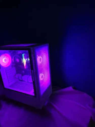 PC Gamer Completo BRANCO Com Ryzen 5 5600GT | 16GB DDR4 | c\ monitor, mouse teclado