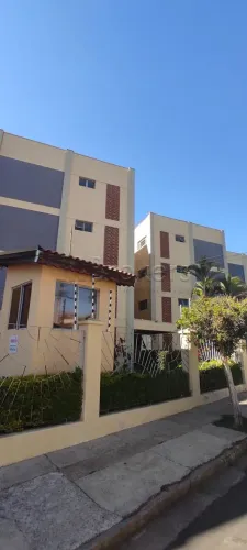 Apartamento amplo, excelente localização