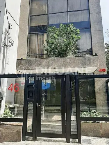 Prédio : / Comercial / Laranjeiras
