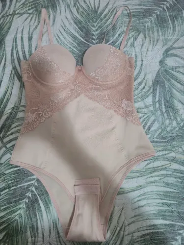 Body( cinta compressiva), tamanho P( veste 36 e 38)