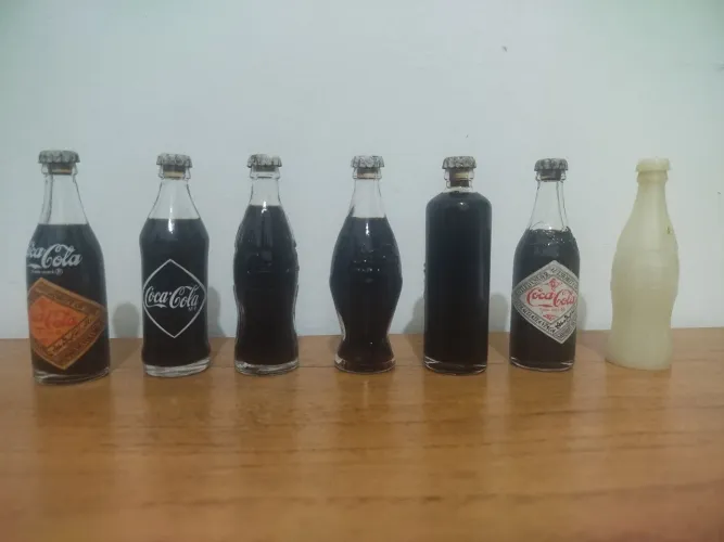 Miniaturas Garrafas de Coca-Cola Colecionador